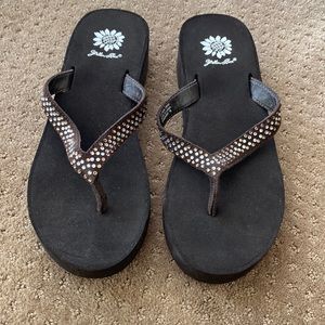 Yellow Box Brown Sandals with Rhinestones